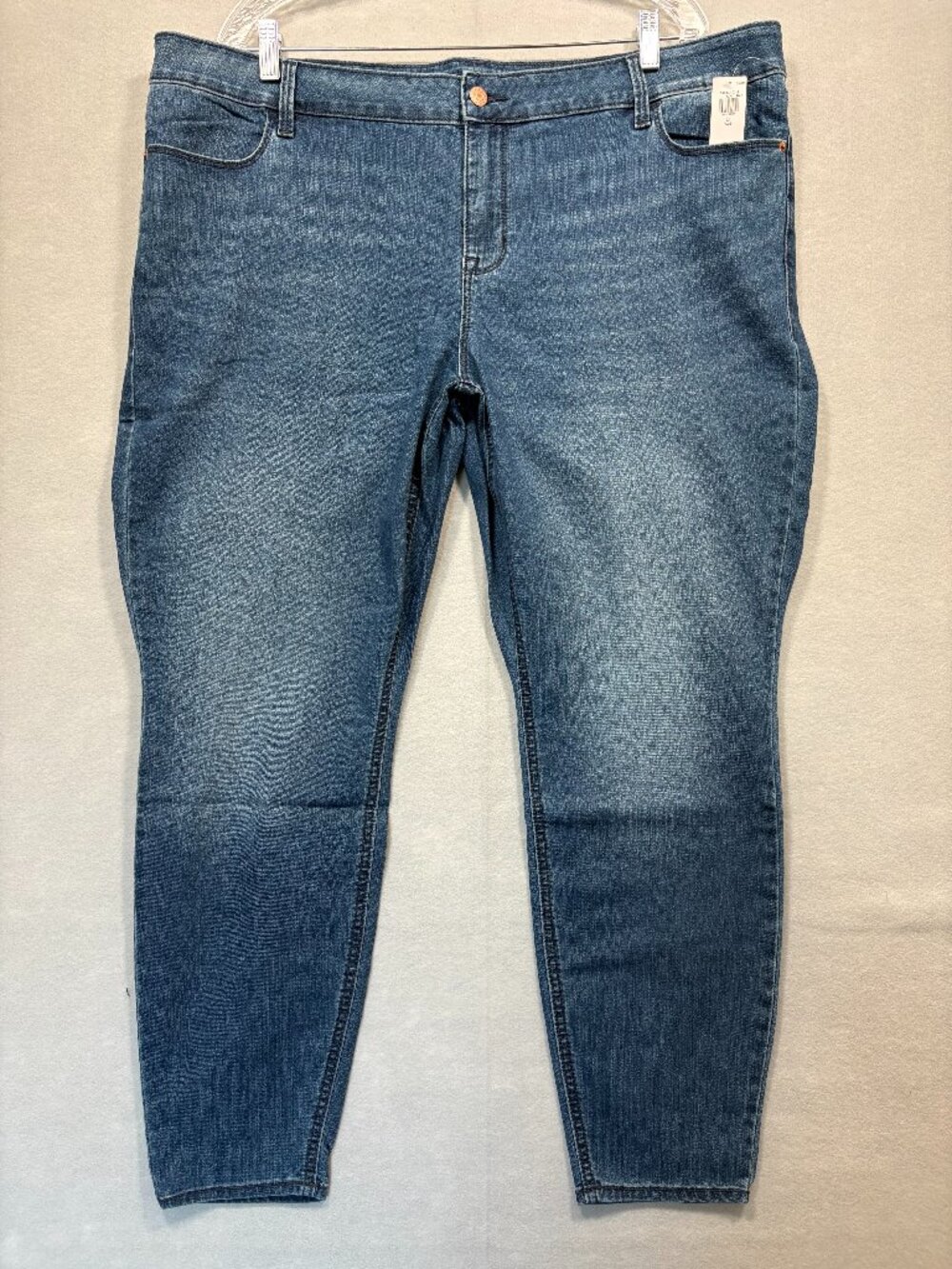 NWT Old Navy Mid-Rise Super Skinny Ankle Jeans Blue Plus Size 22